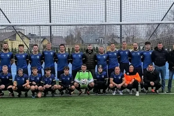 Druzyna z Miejsca Piastowego rozbita 0-3 – fatalny występ przed pauzą