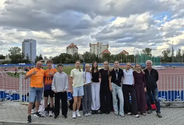 KB Krościenko Wyżne z medalem i życiówkami na mistrzostwach U16 w Krakowie