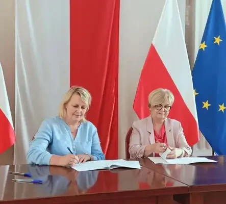 Gmina Jaśliska kupuje koparko-ładowarkę za prawie 400 tys. zł na potrzeby ochrony ludności