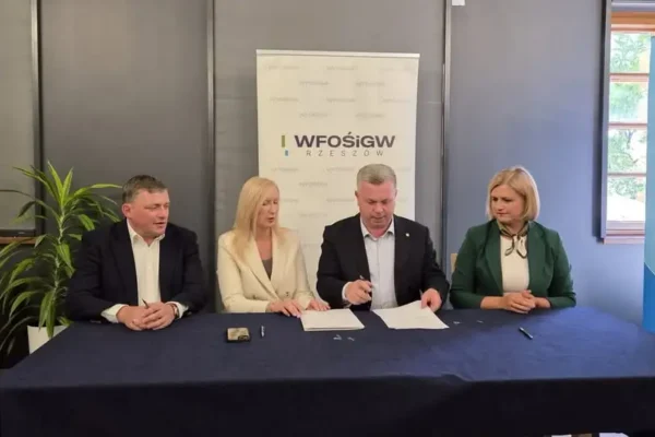 Gmina Jedlicze pozyskała dotację na usuwanie azbestu