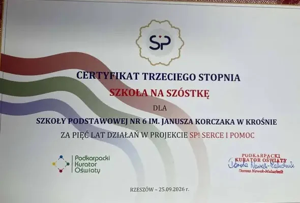 Szkoła Podstawowa nr 6 w Krośnie z certyfikatem „Szkoła na Szóstkę”