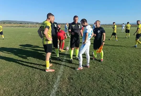 Kotwica Korczyna przegrywa we Wzdowie 1:2. Debiut juniora Kacpra Krauza