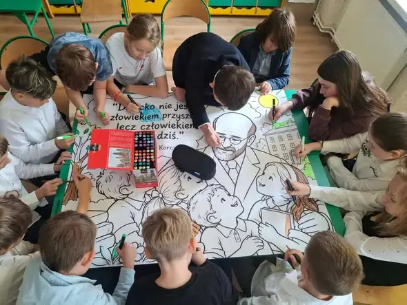 Dzień Edukacji Narodowej i Dzień Patrona w krośnieńskiej szkole