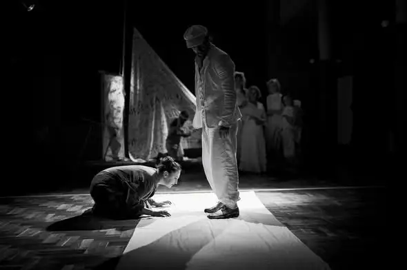 Młodzieżowy Festiwal Teatralny w Krośnie: trzeci dzień z Latającym Teatrem Kantorowi